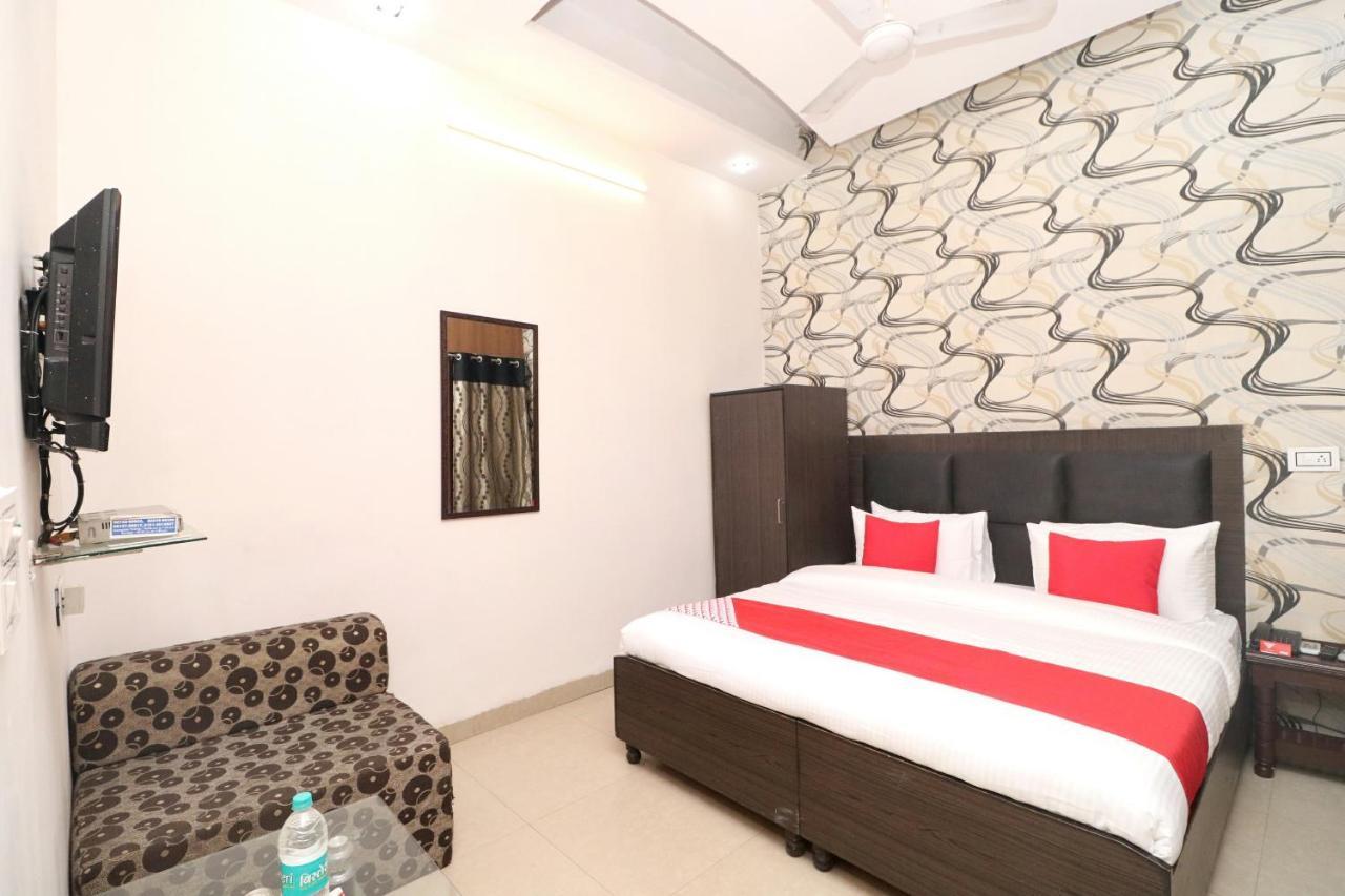 Oyo Hotel Kailash Regency Лудхіяна Екстер'єр фото
